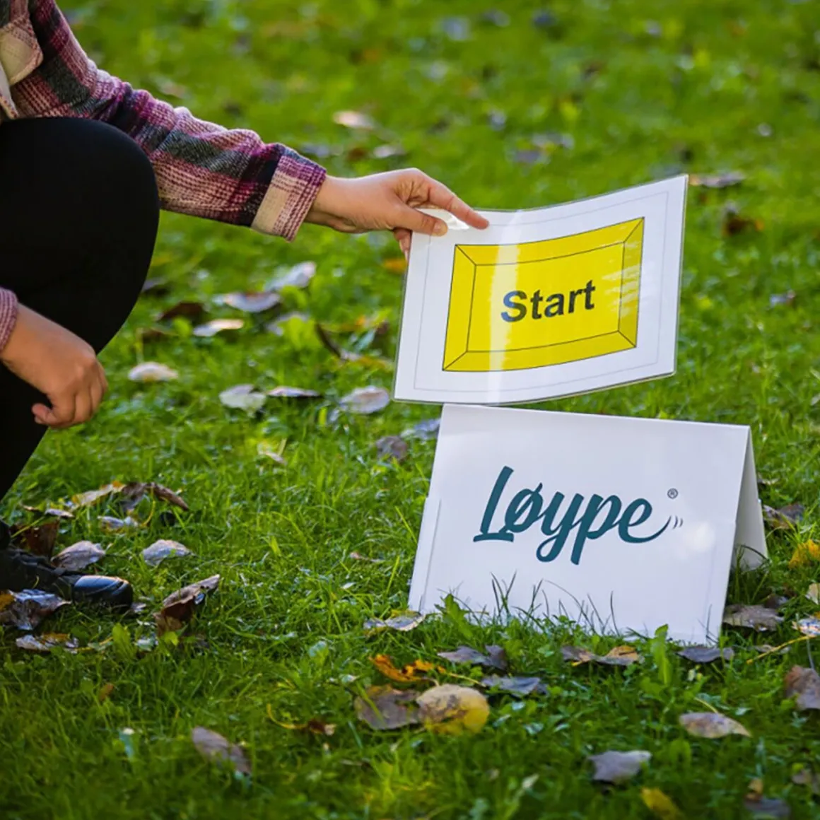 Rally-toko-kylttiteline Loype