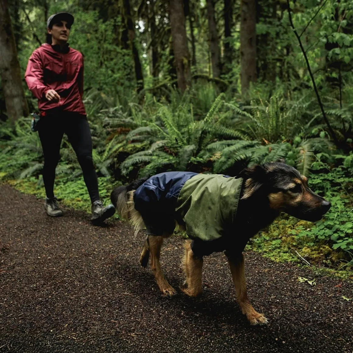 Ruffwear Sun Shower sadehaalari, Midnight Blue